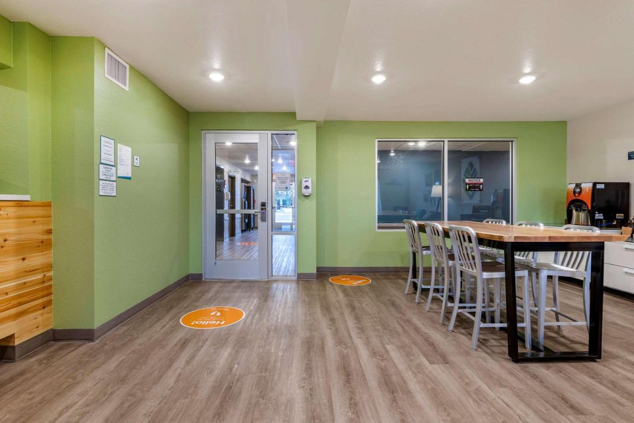 Woodspring Suites Brunswick Ngoại thất bức ảnh