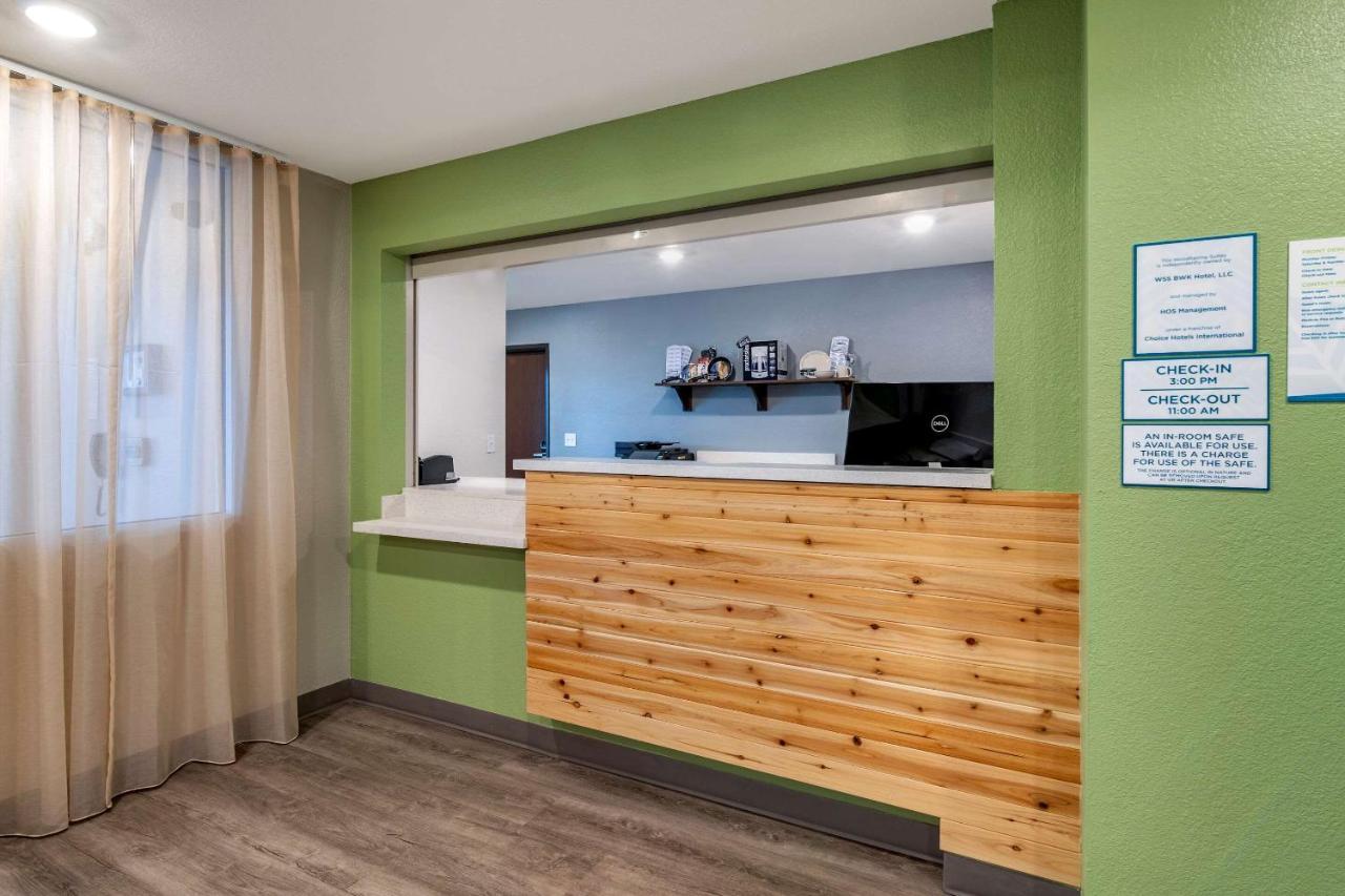 Woodspring Suites Brunswick Ngoại thất bức ảnh